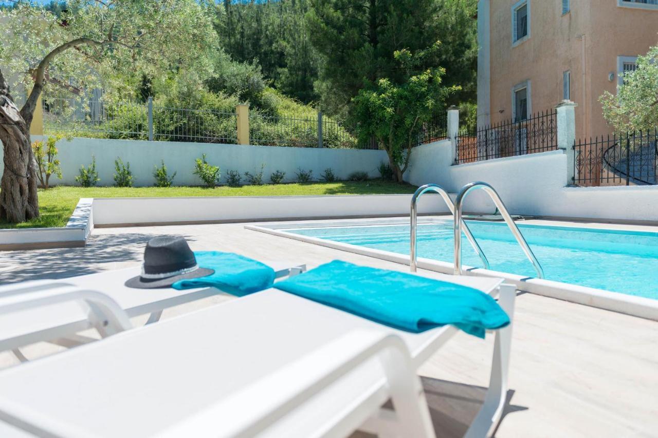 Louloudis Pool Villa Skala Rachoni  Exterior foto