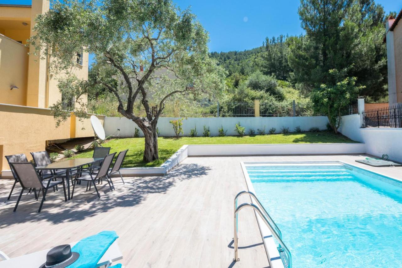Louloudis Pool Villa Skala Rachoni  Exterior foto